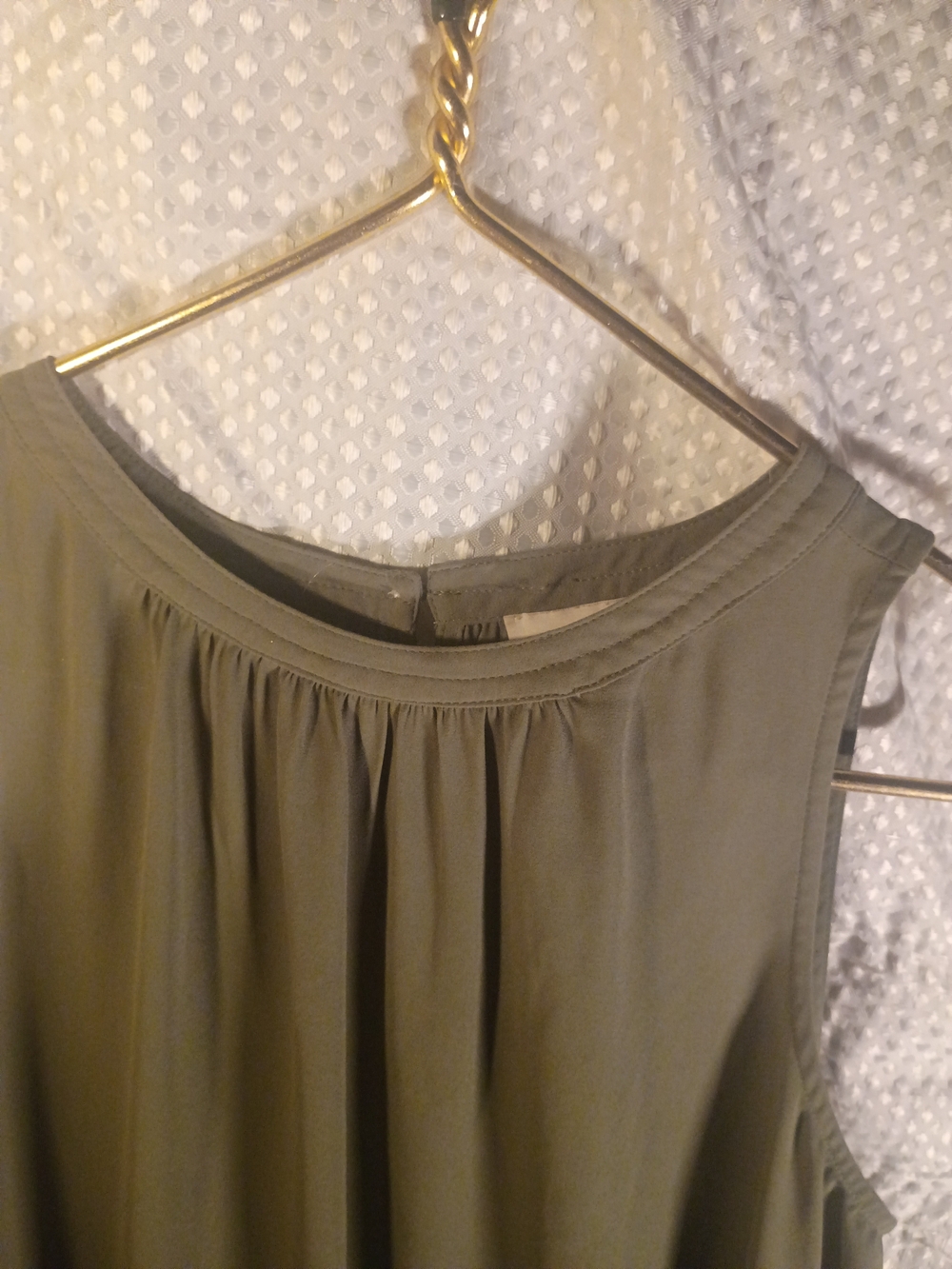 Sleeveless Olive Green Pleated Women's Top